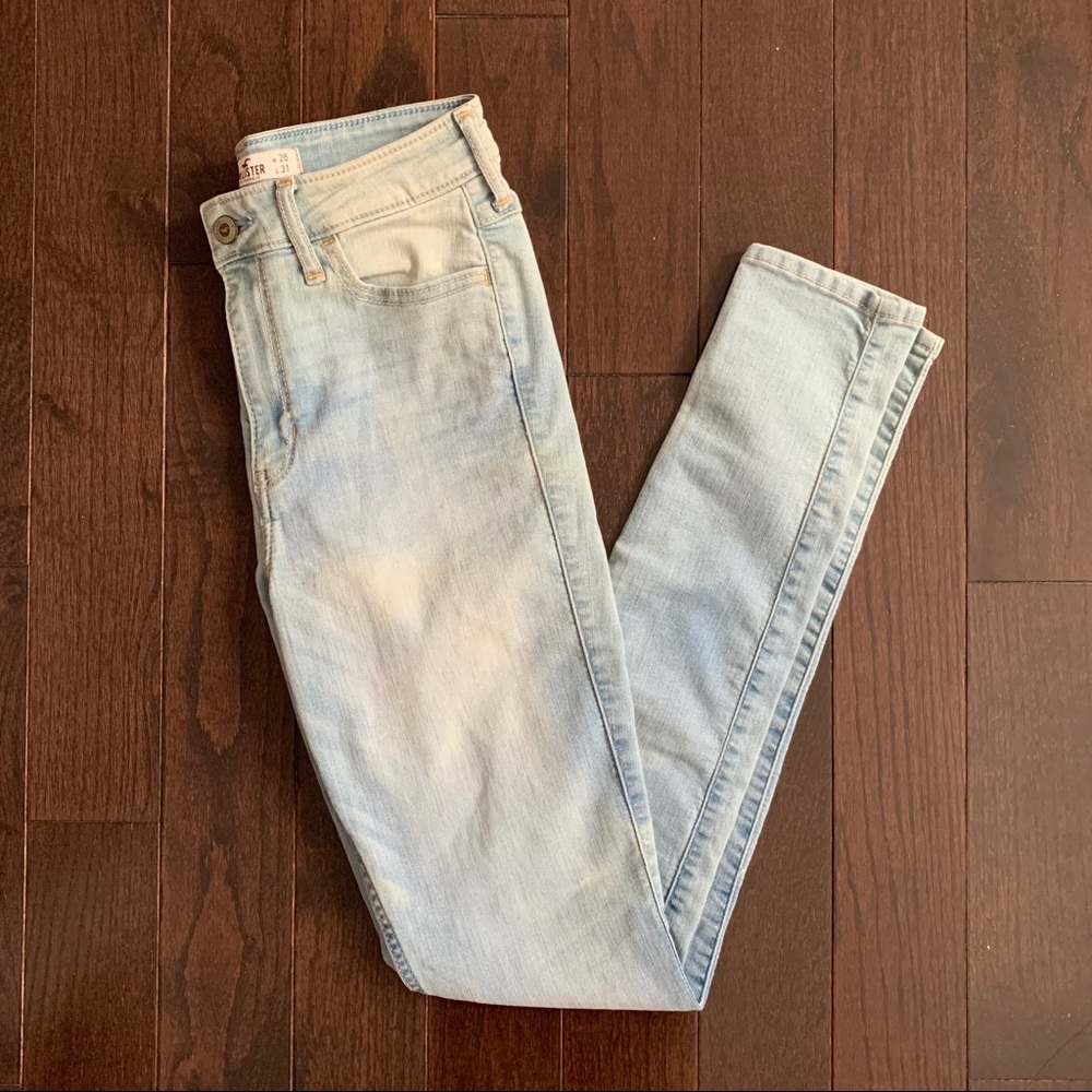 Hollister High-Rise Jean Leggings
